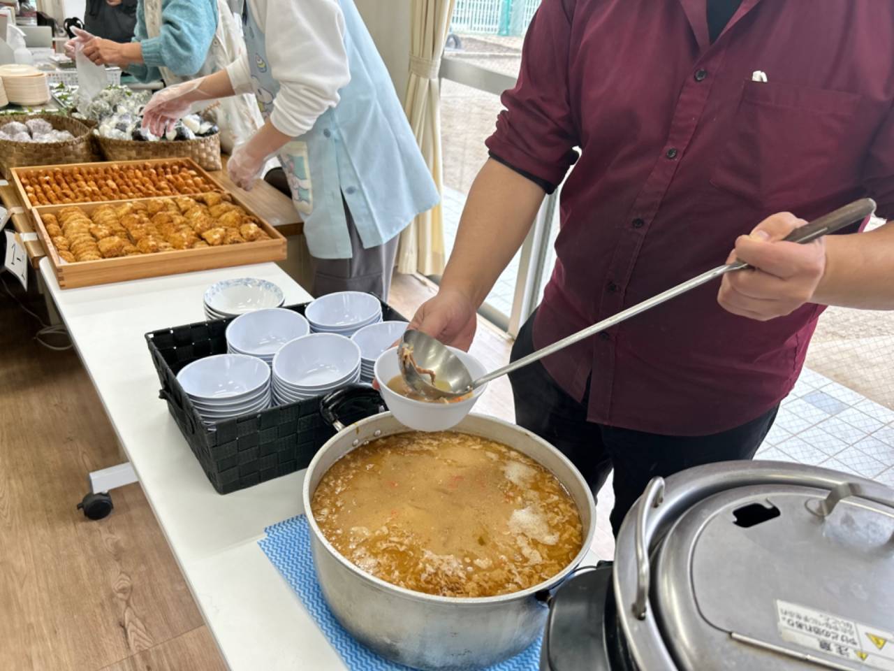 学童の昼食のご提供